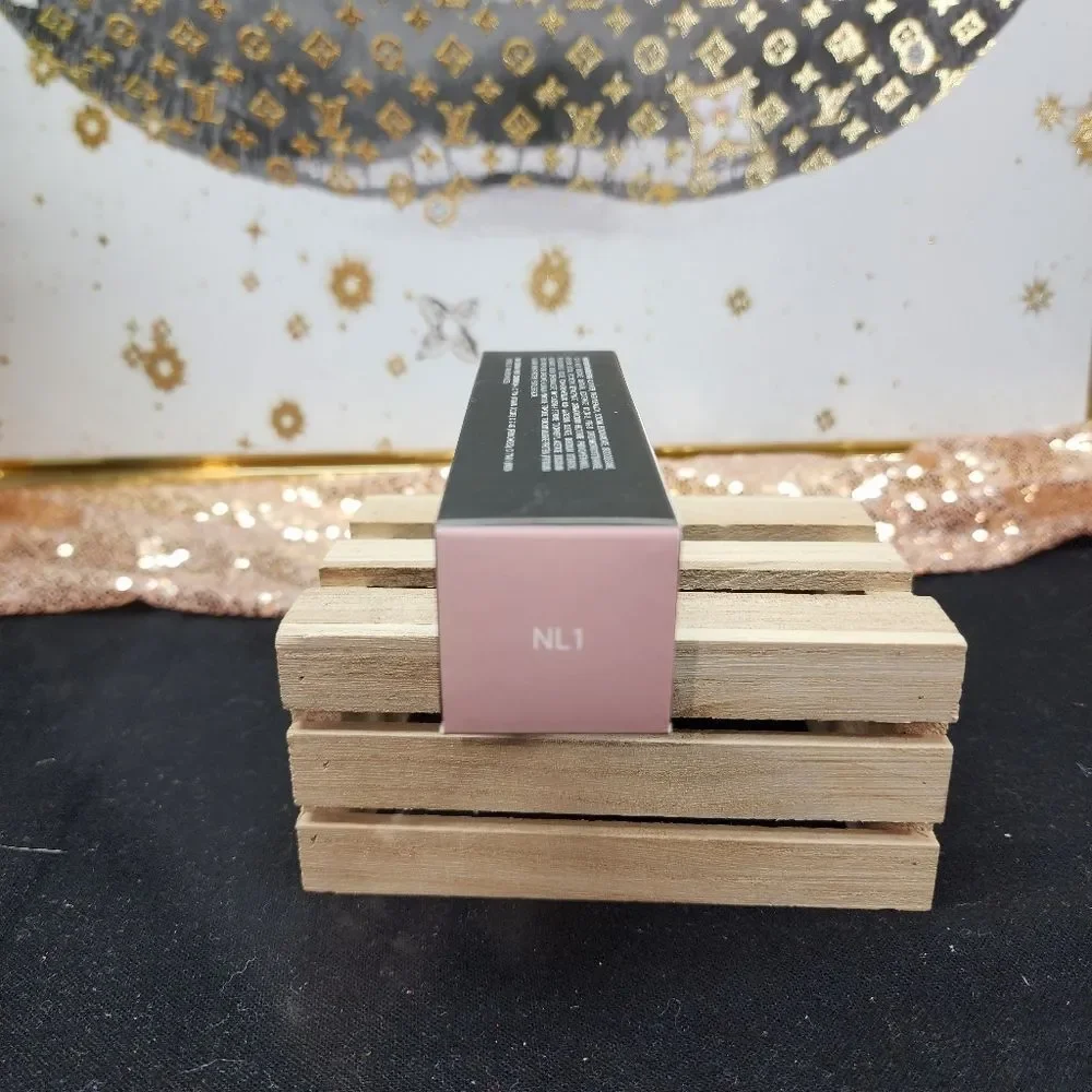 New Doucce Cache Creme Satin Foundation NL1